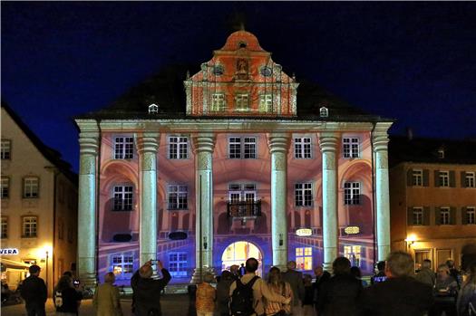 10. Rottenburger Kulturnacht: Lichtkunstwerk Rathaus.  Bild: Erich Sommer 