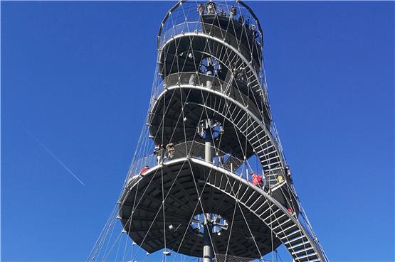 41 Meter hoch ist der Aussichtsturm auf dem Killesberg. Bild: Ulrich Janßen