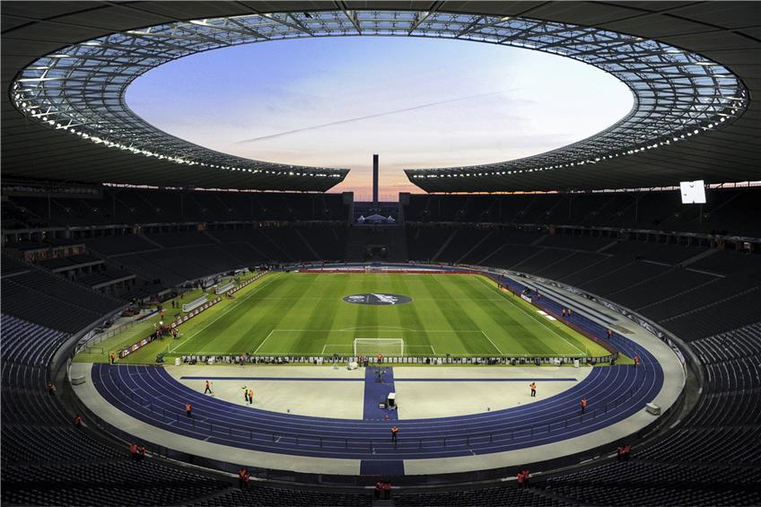 Auch am kommenden Samstag ganz im Zeichen des Fußballs: Im Berliner Olympiastadion wird dann das DFB-Pokal-Finale zwischen Borussia Dortmund und Eintracht Frankfurt ausgetragen. Foto: dpa