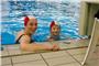 Das 14. Halloween-Schwimmen der DLRG-Ortsgruppe im Hallenbad Nord nutzten am Die...