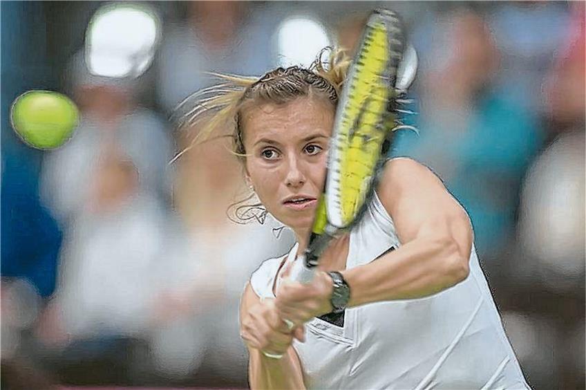 Die aus Gießen stammende Annika Beck bewies beim Fed-Cup-Duell gegen die Schweiz ihre Nervenstärke. Foto: Eibner