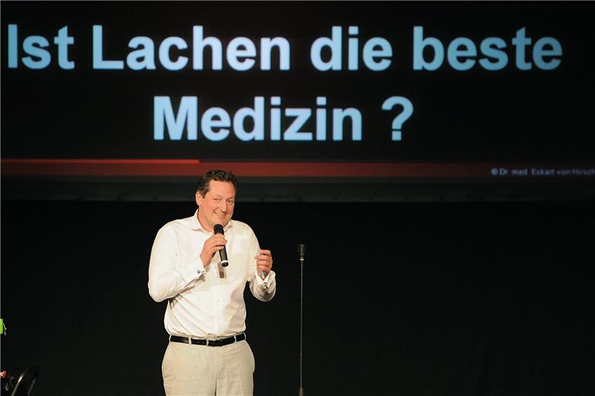 Hirschhausen und sein Lebensthema: schon bei der Humorwoche 2011 in Tübingen. Archivbild: Ulmer