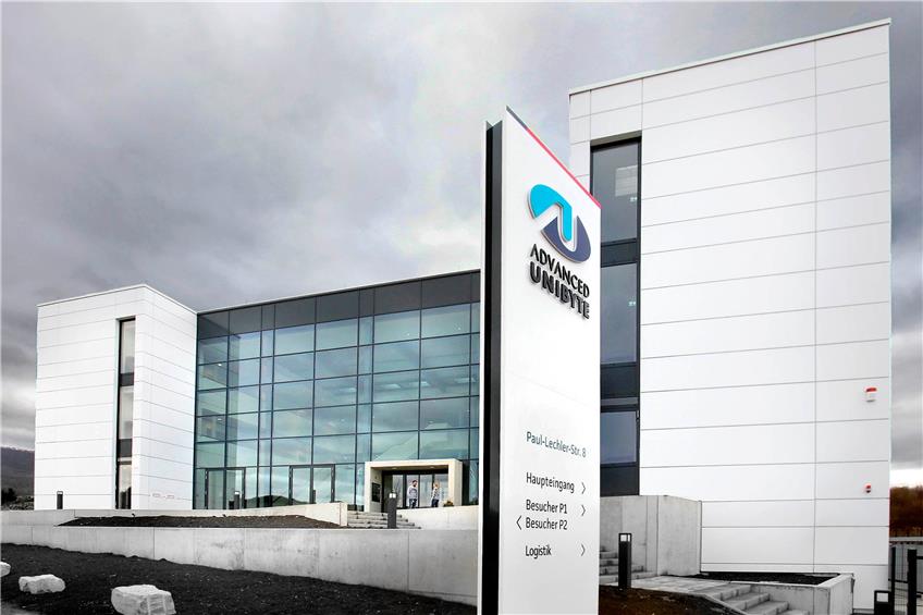 Imposanter Neubau: Im Dezember des vergangenen Jahres ist die Firma Advanced Unibytemit 120 Mitarbeiterinnen und Mitarbeitern von Reutlingen nach Metzingen umgezogen.Bild: Haas