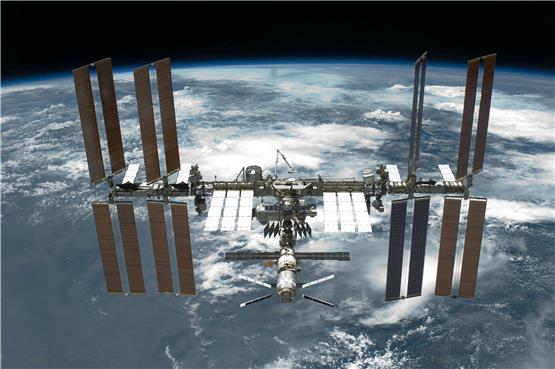 200 Millionen Kilometer von Bebenhausen entfernt ist die Internationale Raumstation Bild:pixabay