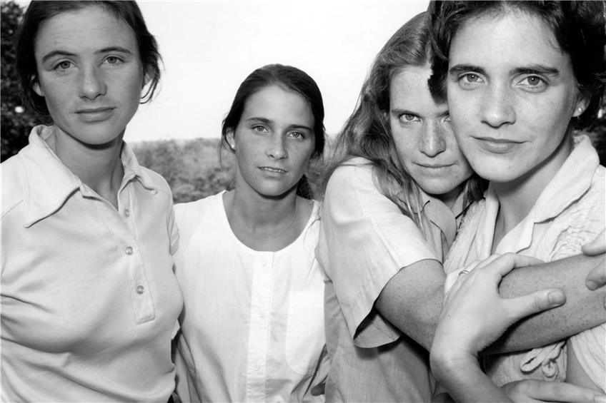 45 Jahre lang fotografiert Nicholas Nixon dasselbe Motiv: seine Frau Bebe und ihre Schwestern. Bild: Kunsthalle