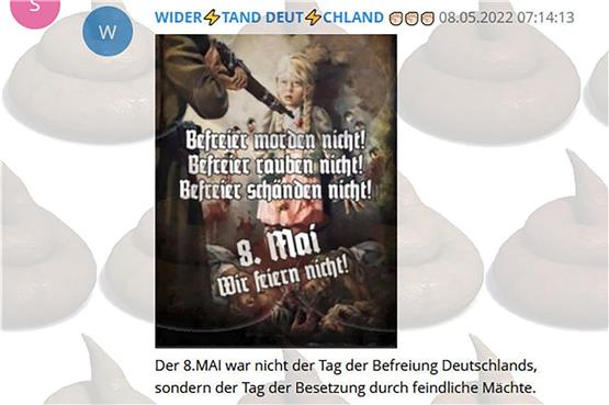 Am 8. Mai 2022 leitete „Sue Fortruth“ ein Plakat des „Widerstand Deutschland“ weiter, mit zwei zackigen „S“.Screenshot
