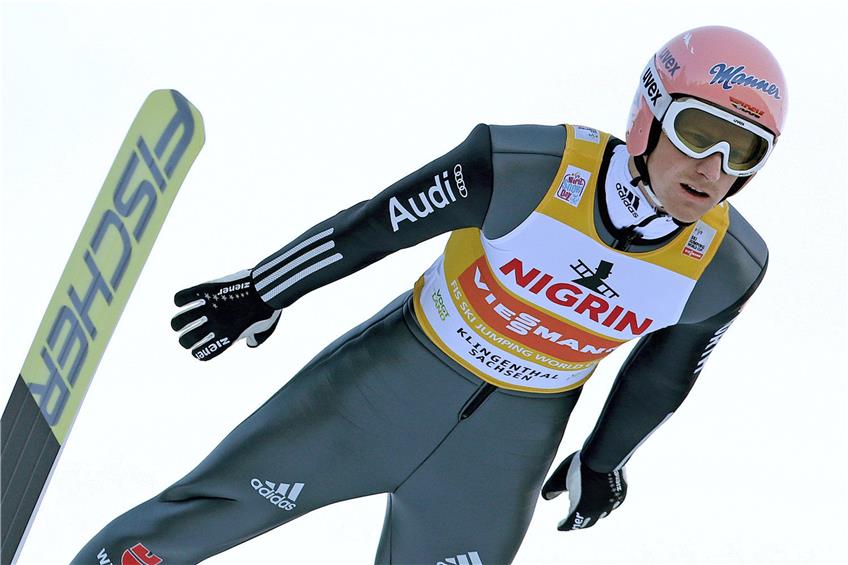 Auf dem Sprung zurück in den Weltcup: Severin Freund, Olympiasieger 2014 in Sotschi. Foto: Jan Woitas/dpa
