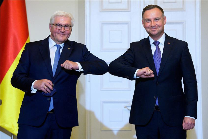 Beziehungsstatus: kompliziert.  Frank-Walter Steinmeier und der polnische Präsident Andrzej Duda Foto: Bernd von Jutrczenka/dpa