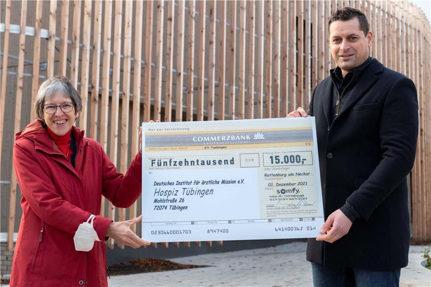 Somfy spendet 15.000 Euro für das Tübinger Hospiz