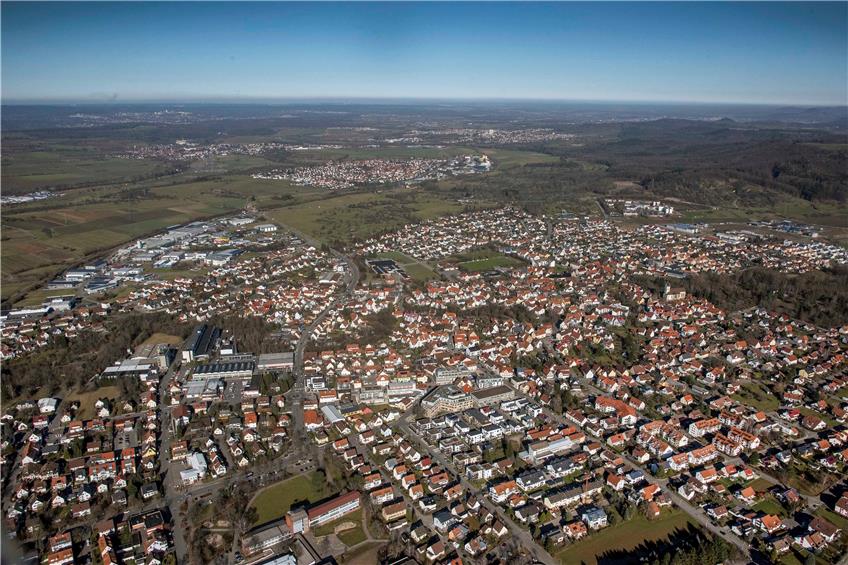 Blick auf Mössingen von Süden: In der Stadt ist ein Netzwerk für Nachbarschaftshilfe entstanden, Bild: Klaus Franke