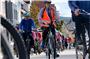 Critical Mass Fahrrad-Demo in der Mössinger Bahnhofsstraße mit über 60 Teilnehmenden. Bild Uli Rippmann