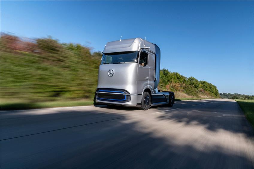 Daimler Truck ist mit der geplanten Entwicklung und Fertigung von Brennstoffzellen-Langstreckenfahrzeugen am Start. Foto: Daimler AG