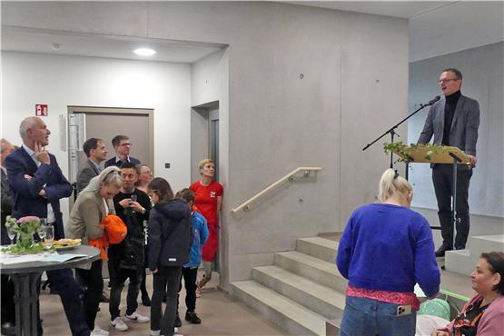 Das Kinderhaus Seebronn wurde am Samstag eröffnet. Die Kinder sind schon eingezogen. Bild: Werner Bauknecht