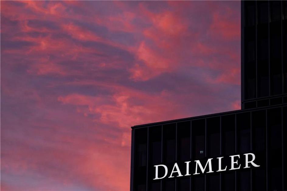 Daimler Schickt Tausende Mitarbeiter In Kurzarbeit