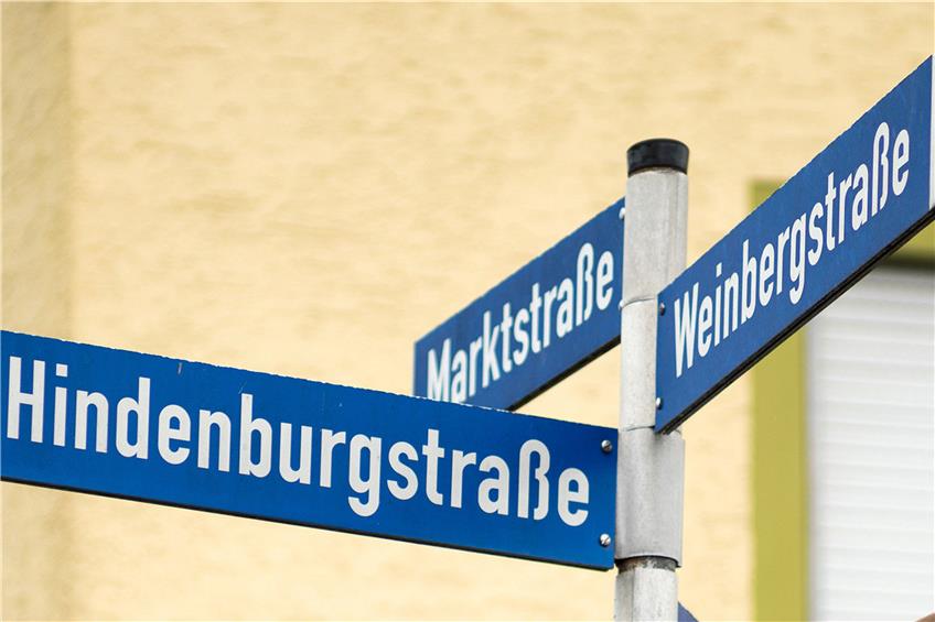 Das Straßenschild der Hindenburgstraße in Kusterdingen. Bild: Ulrich Metz