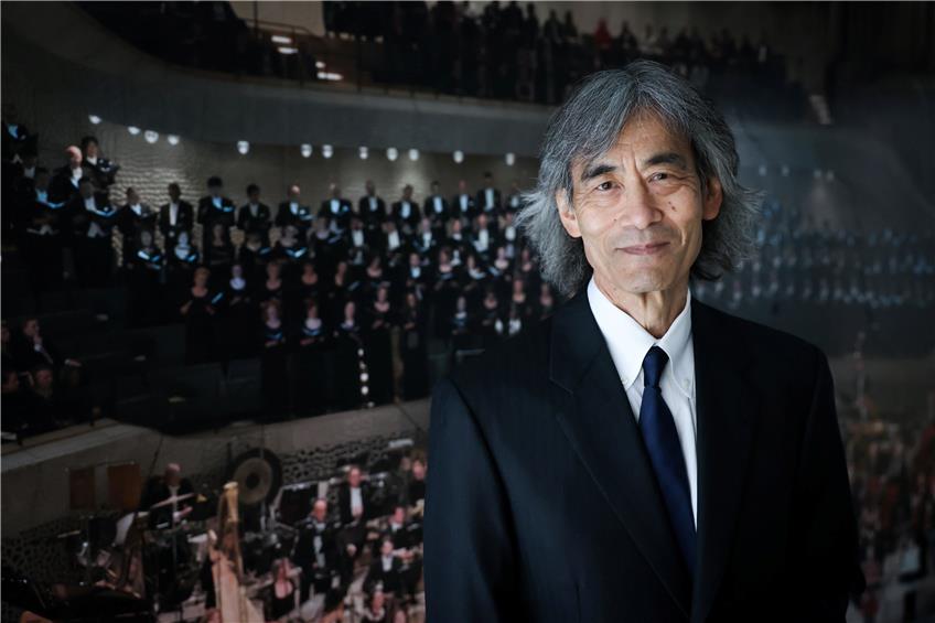 Der Dirigent Kent Nagano in der Hamburger Elbphilharmonie. Foto Christian Charisius / dpa 