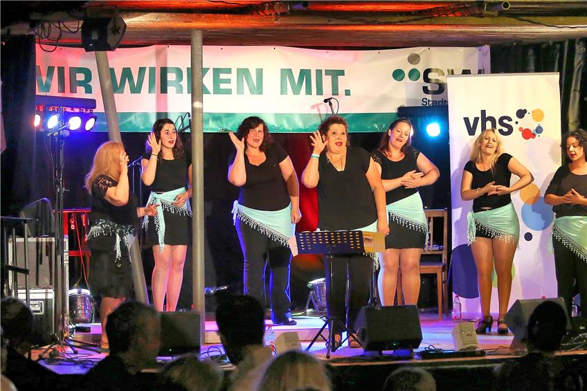 Der Gebärdenchor „Sign Singers“ bezauberte und amüsierte die Lorettofest-Besucher am Samstag. Bilder: Sommer