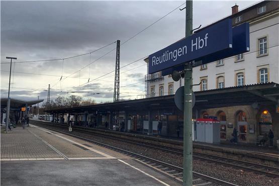 Der Reutlinger Hauptbahnhof. Bild: Jonas Bleeser