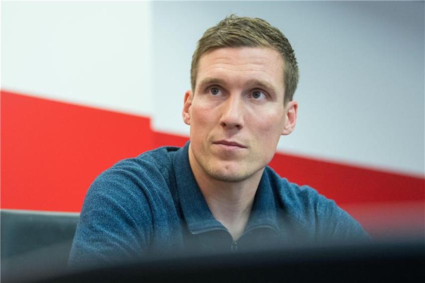 Der Trainer des Fußball-Bundesligisten VfB Stuttgart, Hannes Wolf. Foto: Marijan Murat/Archiv dpa