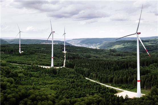 Der Windpark der Tübinger Stadtwerke in Oberkochen auf der Ostalb zwischen Heidenheim und Aalen. Bild: SWT/Marquardt