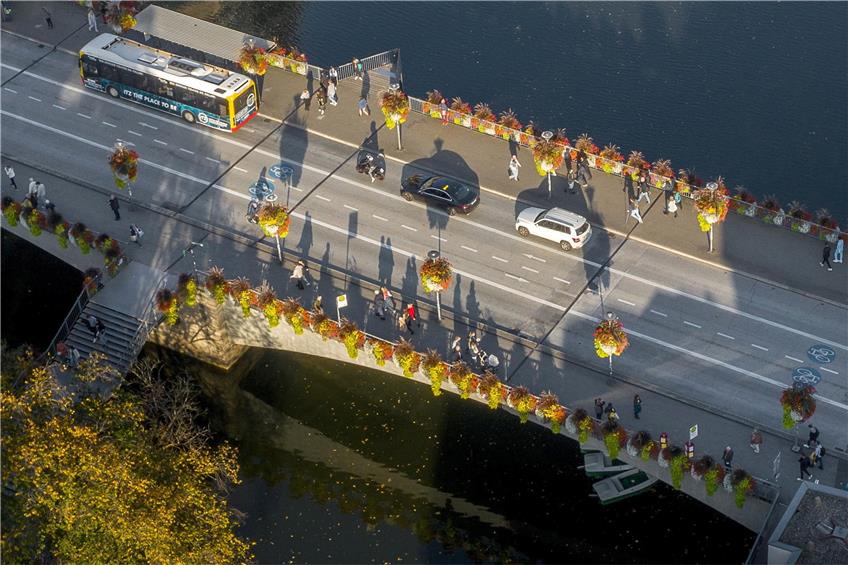 Die Eberhardsbrücke soll kommendes Jahr einen neuen Belag bekommen. Archivbild: Ulrich Metz