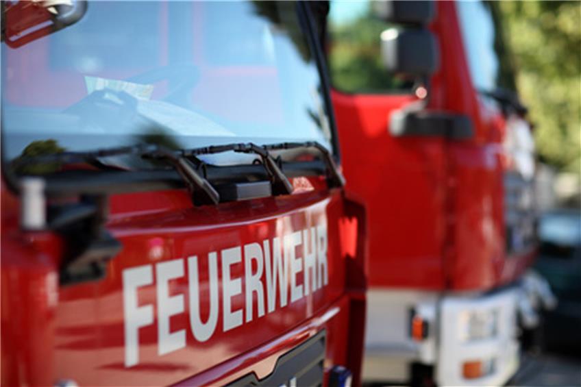 Die Feuerwehr hatte in Reutlingen gut zu tun: Am Wochenende brannten drei Autos. Symbolbild: MAK - Fotolia.com
