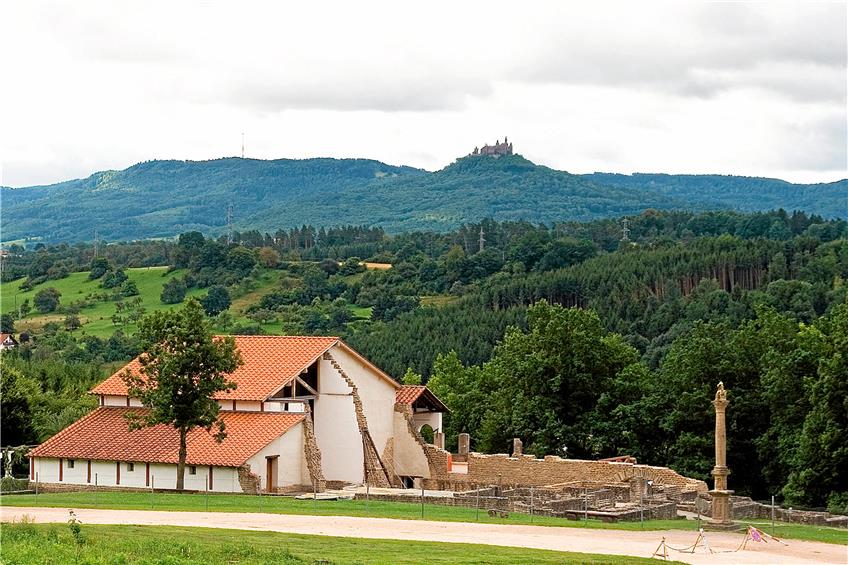 Die Villa Rustica in Hechingen-Stein ist mit weitem Blick in die Umgebung gebaut. Die Anlage gilt als eine der wichtigsten Fundstätten aus der Zeit der Römer in ganz Süddeutschland. Bild: ST