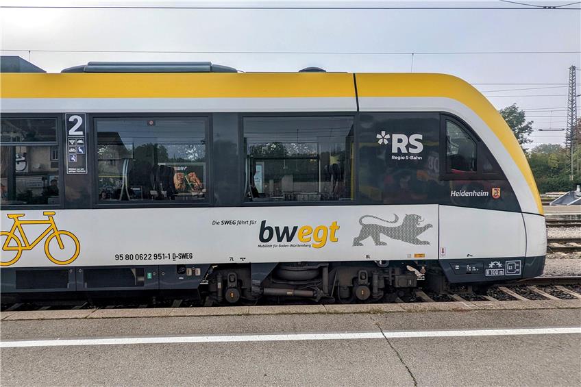 Ein Zug der SWEG auf dem Hauptbahnhof in Tübingen. Bild: Hans-Jörg Schweizer