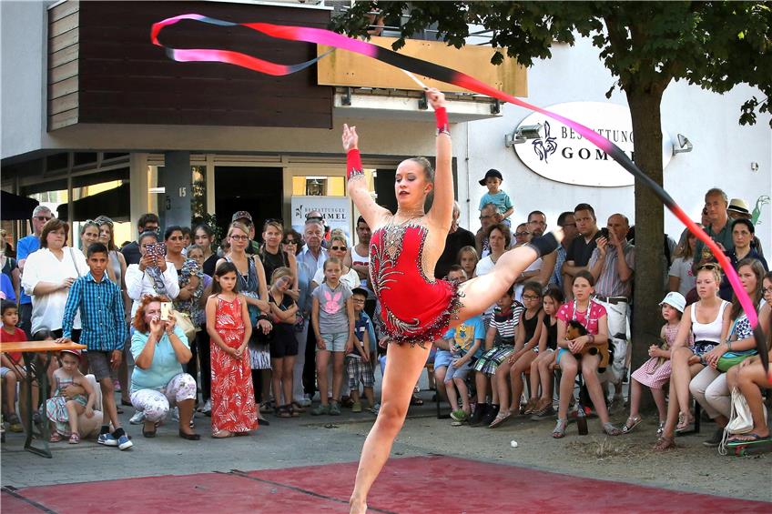 Ein starkes Talent auf der Tanzsportbühne der TSG beim Lorettofest.