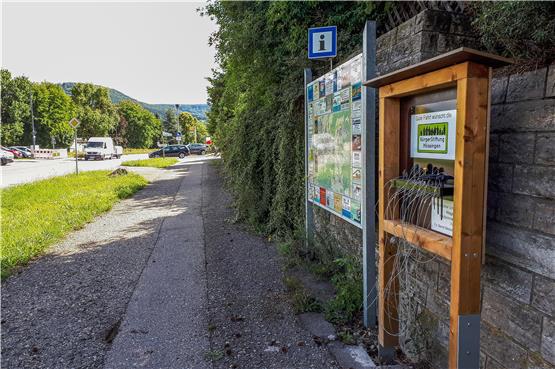 Eine der Fahrradstationen der Mössinger Bürgerstiftung am Ortsausgang Richtung Nehren.Bild: Peter Ebber