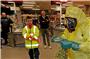 Einsatzkräfte von Feuerwehr und Tierrettung suchten am Mittwoch im Edeka-Markt v...
