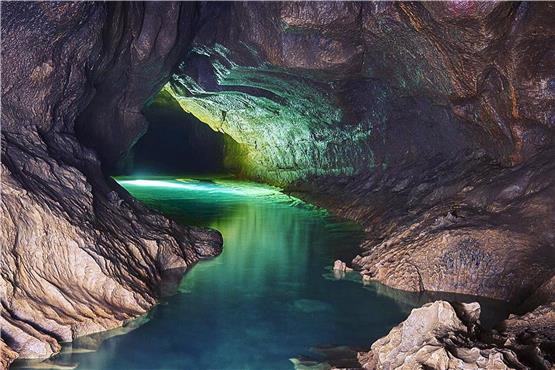 Faszinierende Unterwelt: die Falkensteiner Höhle. Bild: Mythos Alb