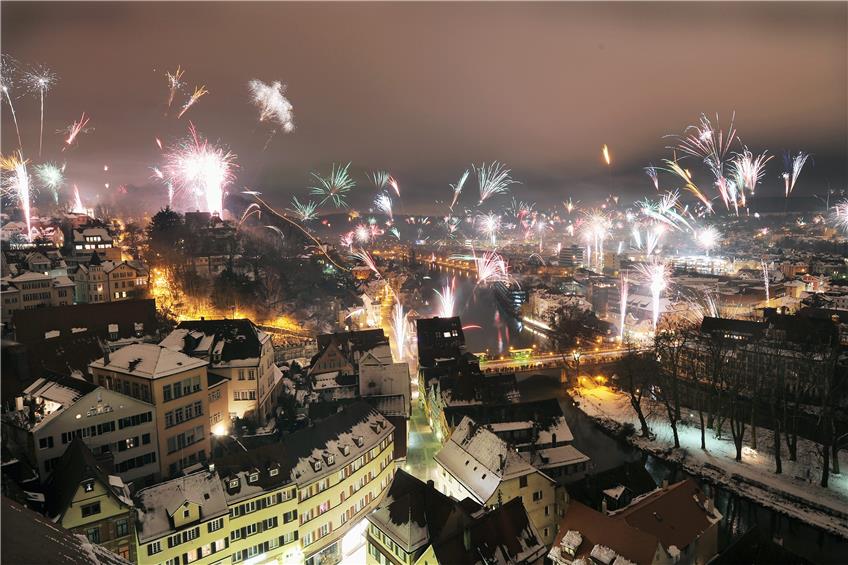 Feuerwerk an Silvester in Tübingen. Archivbild: Ulmer