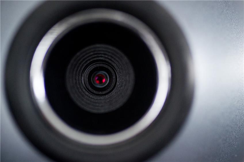 Geheime Aufnahmen durch versteckte Kameras sind illegal. Bild: Jan-Philipp Strobel/dpa