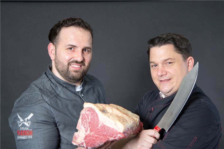 Granit Hoxhaj und Steffen Pelz sind Fleischsommeliers bei der Metzgerei Zeeb. PR-Foto