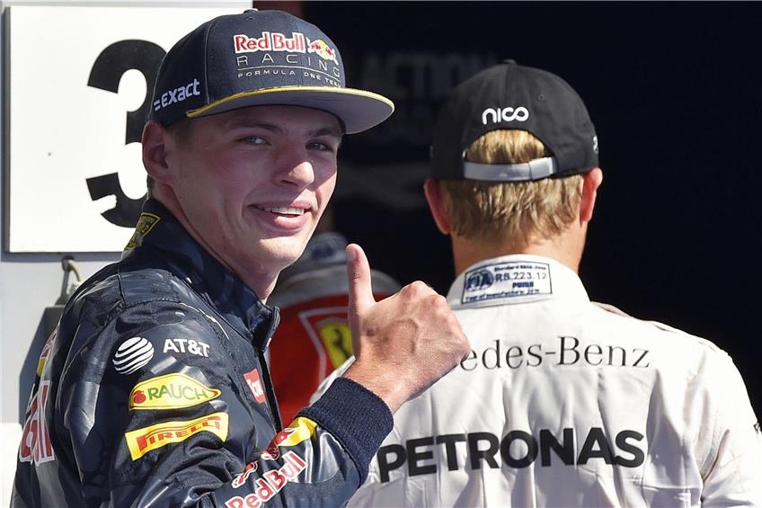 Ihn im Rücken zu haben, kann unangenehm sein: Formel-1-Pilot Max Verstappen aus den Niederlanden. Foto: afp