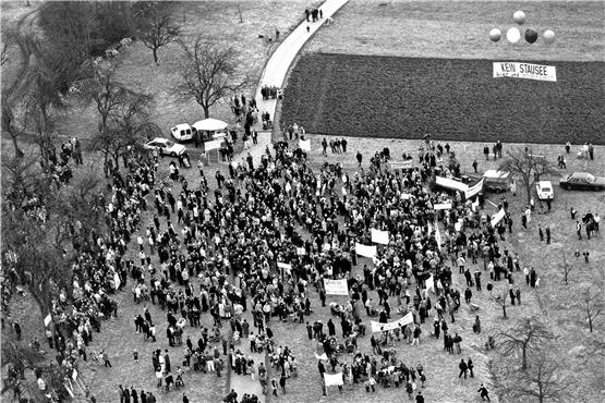 Im Februar 1990 wurde im Bühler Tal gegen das geplante Speicherbecken demonstriert. Archivbild: Manfred Grohe