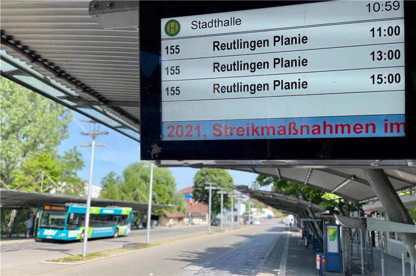 In Reutlingen streiken heute die Busfahrer, der öffentliche Nahverkehr in der Stadt ist davon stark betroffen. Bild: Jonas Bleeser
