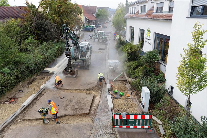 In Wankheim ist Hochbetrieb bei den Straßenarbeiten an der Ortsdurchfahrt Bild: Horst Haas