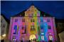 In psychedelisches Licht getaucht wird das Rathaus wieder bei der Kulturnacht. Bild: Stadt Rottenburg am Neckar / Steffen Schlüter