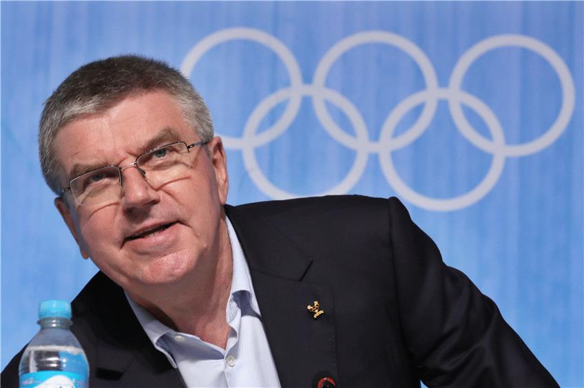 Keine klare Kante: IOC-Präsident Thomas Bach bei seinem Auftritt im Pressezentrum im Olympischen Parc Barra. Foto: dpa