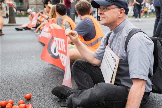 Klimaaktivisten haben am Dienstag in Nürnberg den Verkehr blockiert. Foto:Valeska Rehn