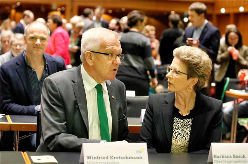 Künftig in einem Team: Ministerpräsident Winfried Kretschmann und Barbara Bosch. Archivbild: Horst Haas