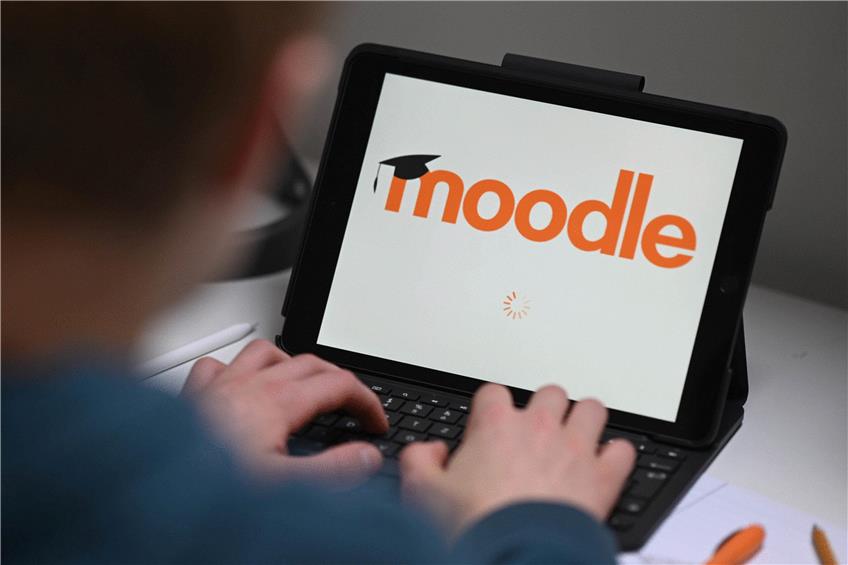 Läuft über Belwü: Die Software „Moodle“ ist an vielen Schulen für den Fernunterricht unverzichtbar. Foto: Uli Deck/dpa