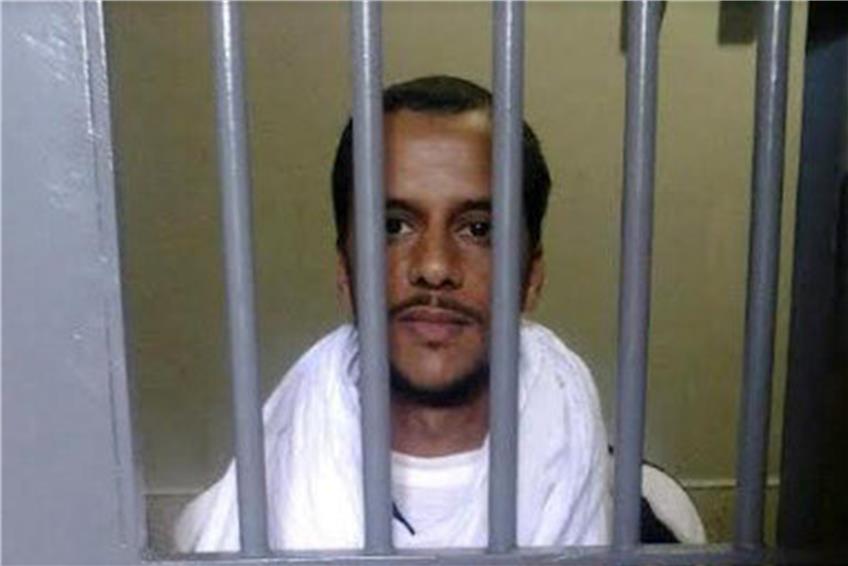 Lebt in einer fünf Quadratmeter großen Einzelzelle: Mohamed Lamine Haddi. Bild: Amnesty