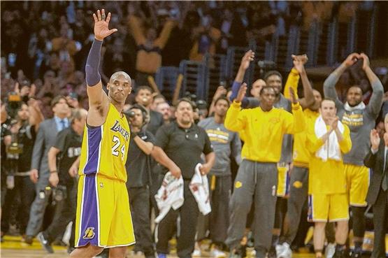 "Mamba out": Nach fünf Meisterschaften mit den Los Angeles Lakers beendete Kobe Bryant seine Karriere. Foto: Imago