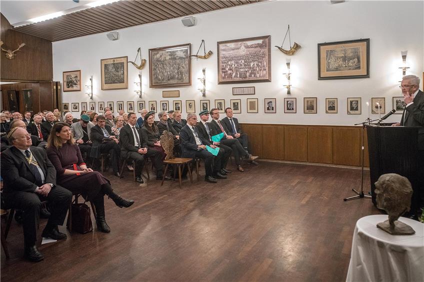Ministerpräsident Winfried Kretschmann sprach bei einer Gedenkveranstaltung der Akademischen Verbindung Guestfalia über deren einstiges Mitglied Eugen Bolz. Bild: Ulrich Metz