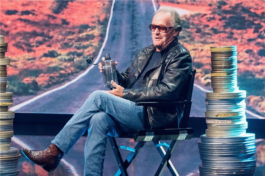 Peter Fonda im Herbst 2018 in „Gottschalks große 68er Show“. Foto: Daniel Bockwoldt/dpa