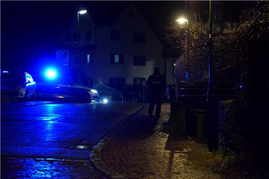 Polizeieinsatz in Dettenhausen. Bild: Bernhard Marquardt