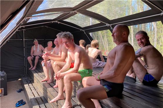 Probleme? Diskutieren in der mobilen Sauna.